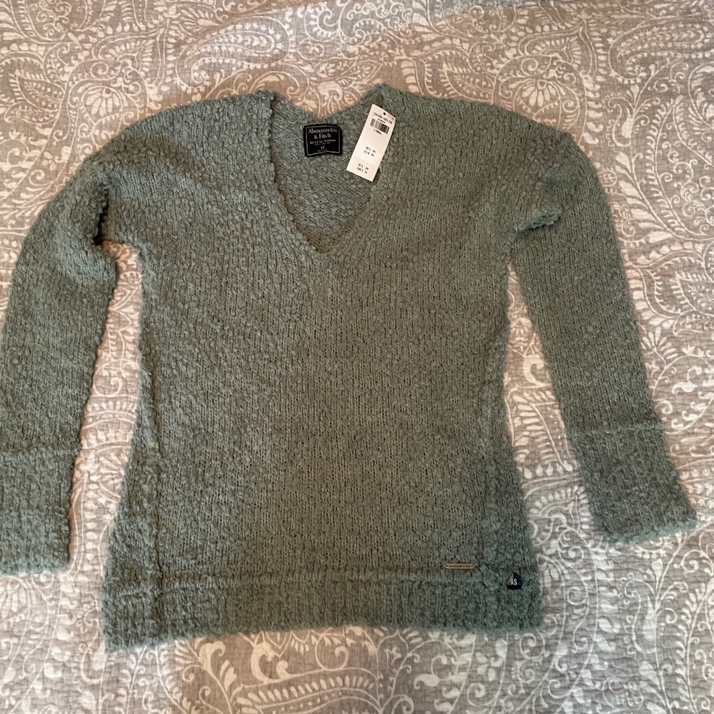 abrocombie sweater